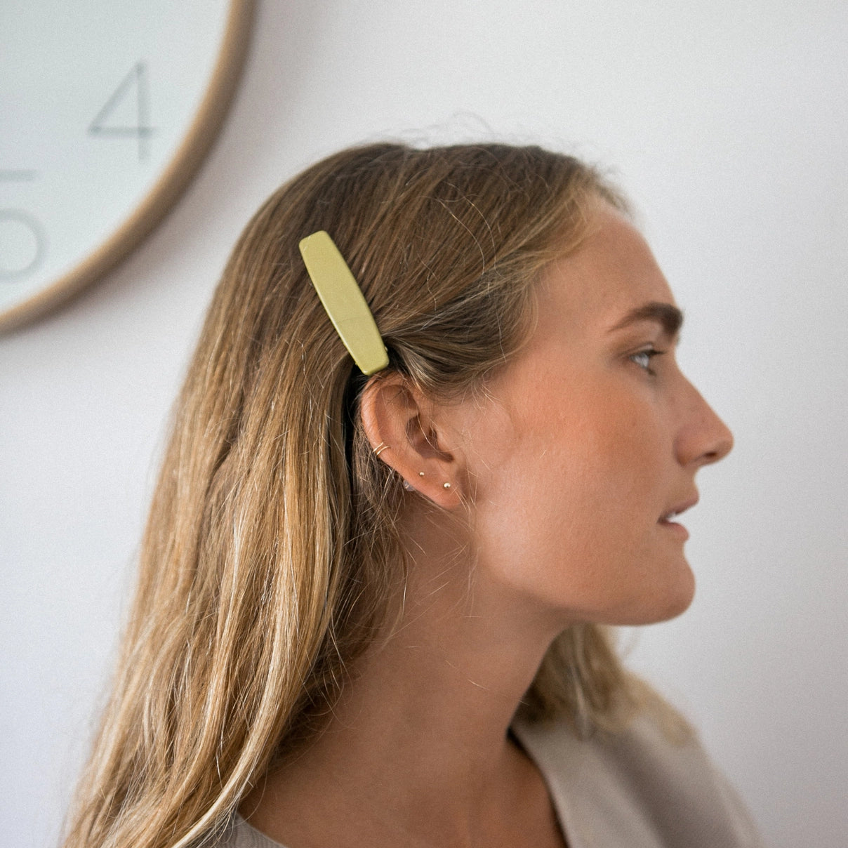 alligator_hair_clips_forest_olive_3.webp