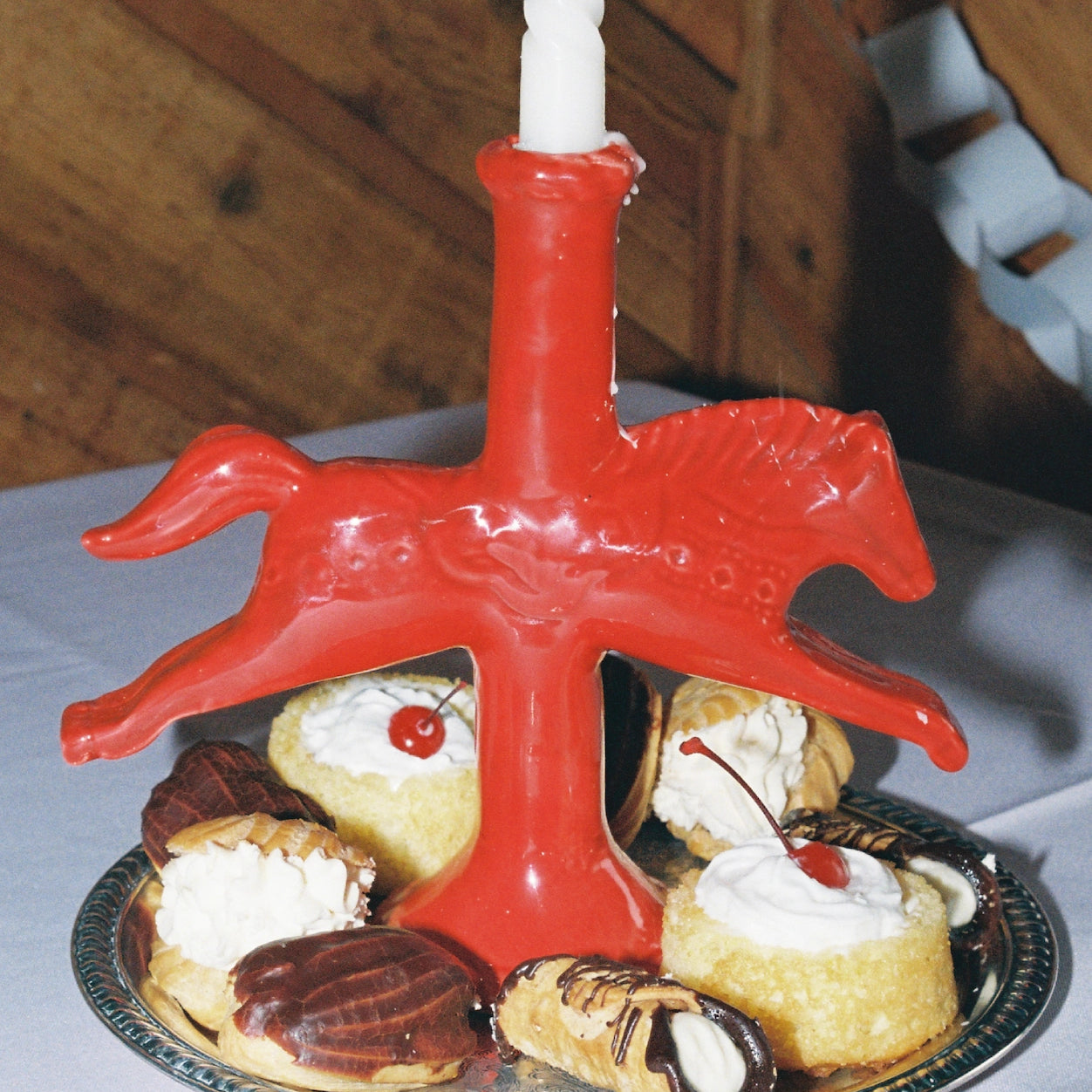 dala_horse_candleholder_red_4.webp