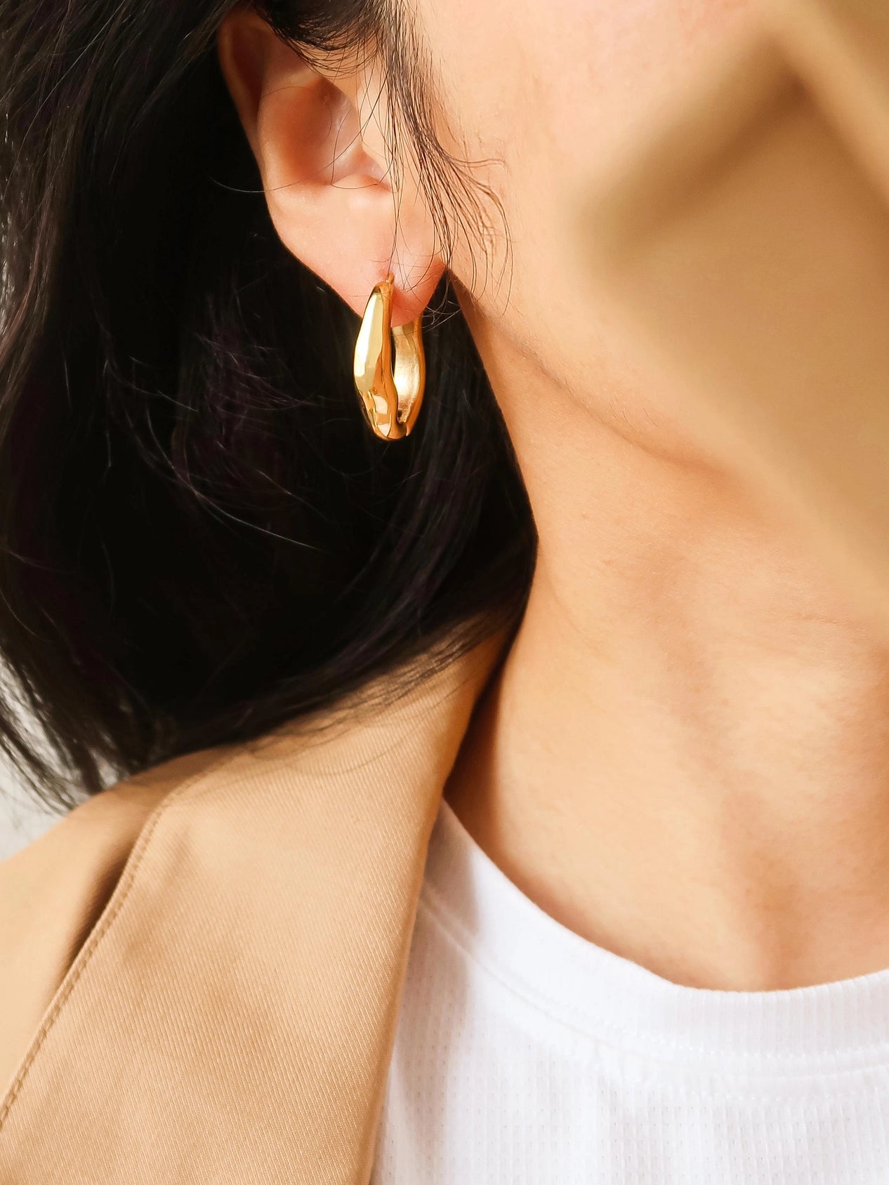 Darcy Oval Hoop Earring