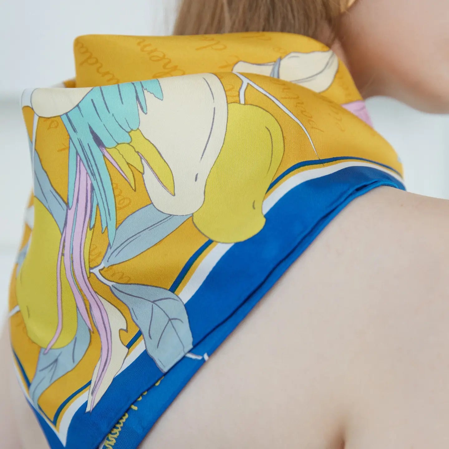 el_amor_bandana_3.webp