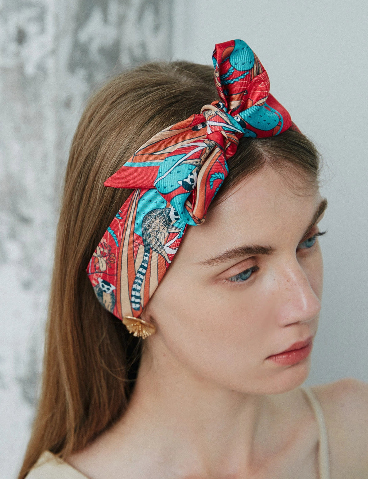 madagascar_skinny_scarf_2.webp