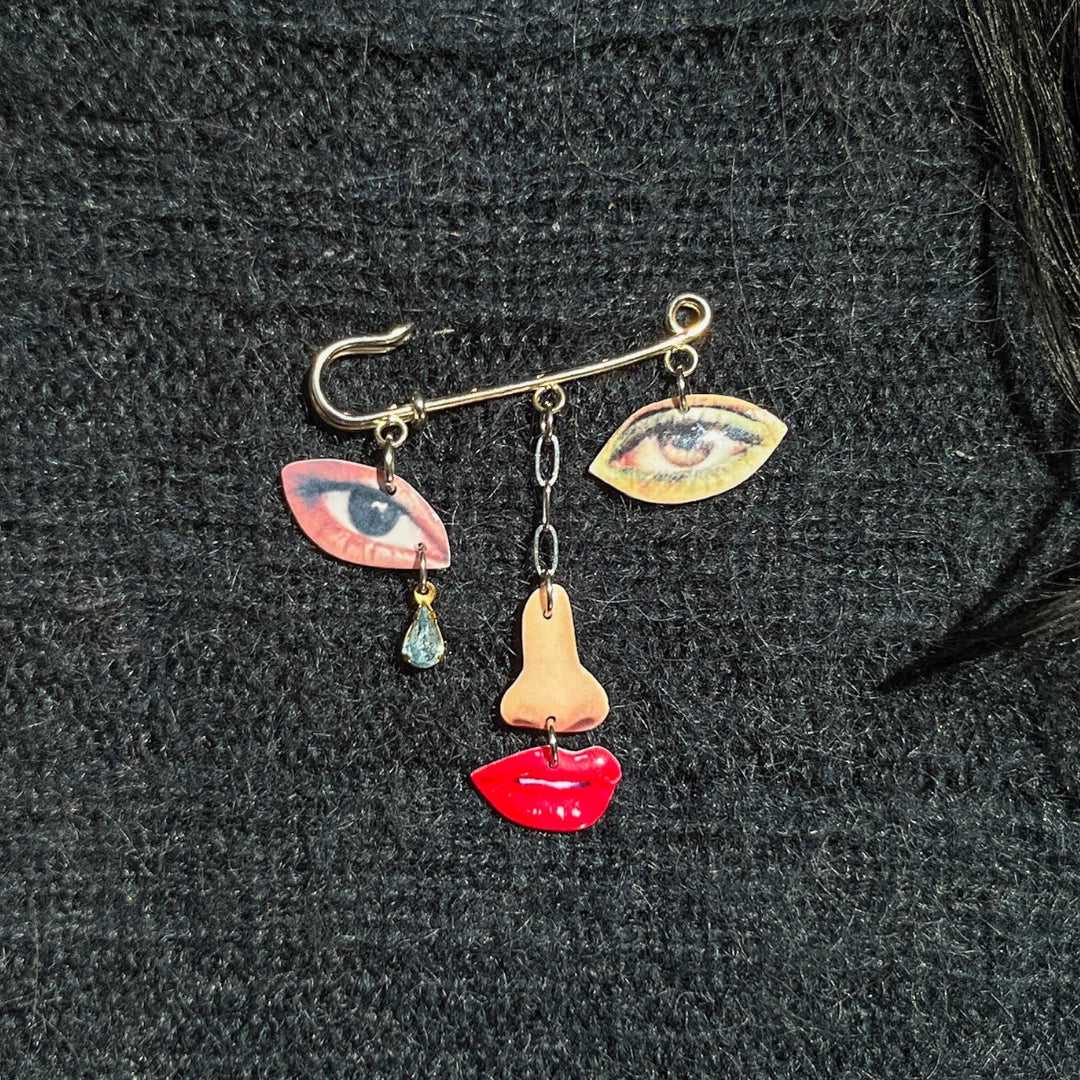 silly_me_brooch_2.webp