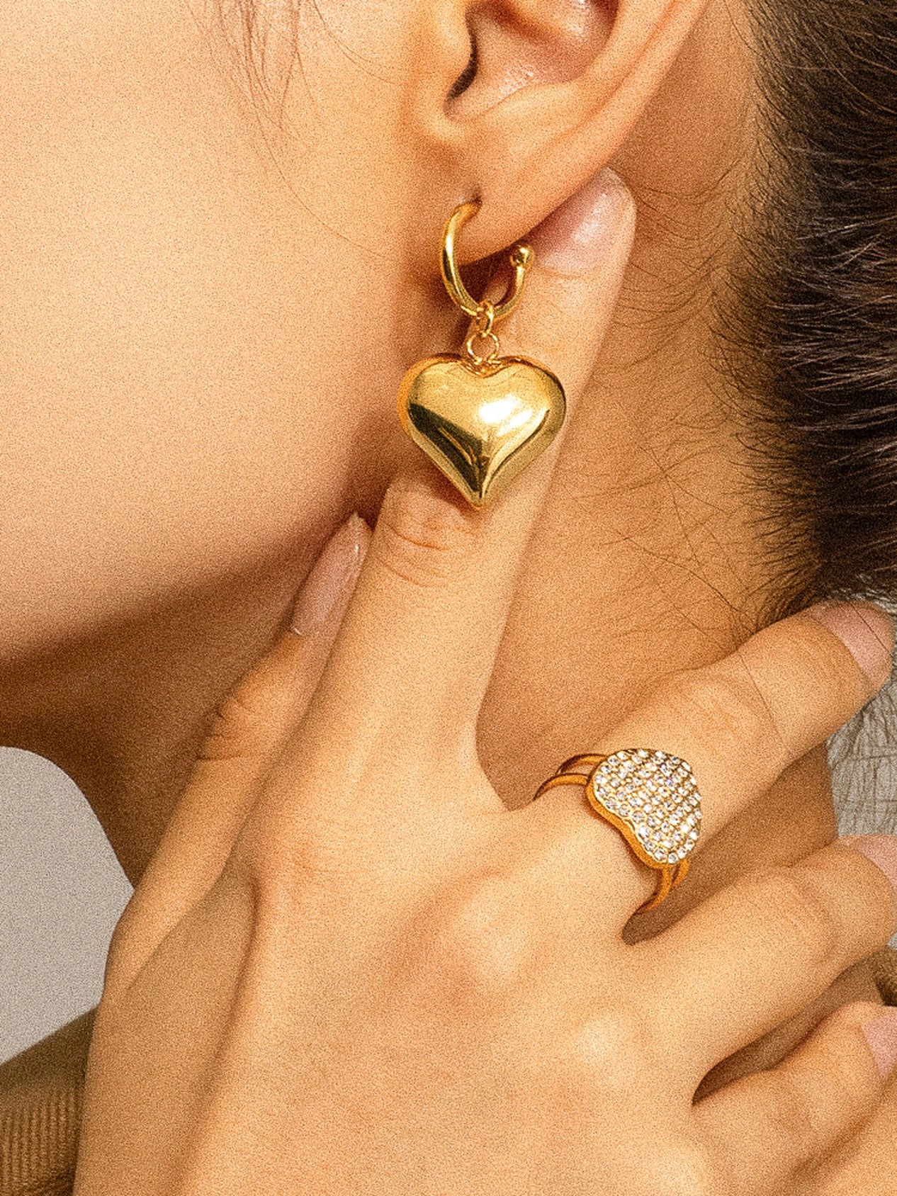 Viona Heart Earrings