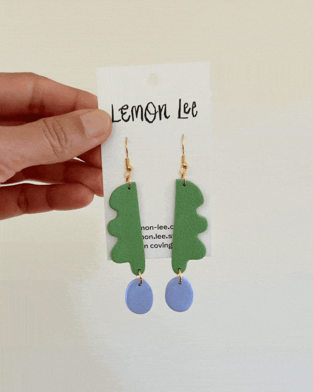 Sage Wavy Days Earrings